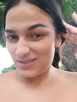 Snapshot of girl_milk1 chatting on 12/28/24, 08:47 girl milk1 online show from 12/28/24, 08:47