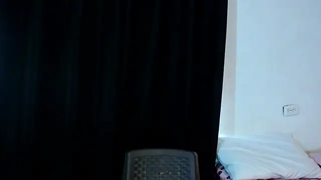 Samantha Rusell online show from 07/28/26, 08:01