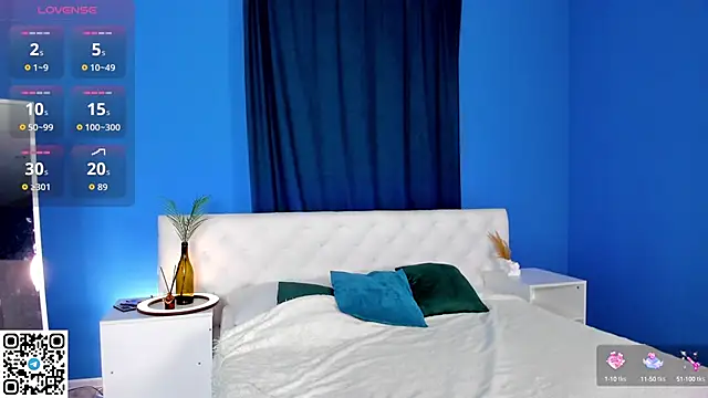 Linablueeyed online show from 10/15/25, 10:15