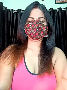 Snapshot of Jiya-Sexy chatting on 12/19/25, 04:03 Jiya-Sexy online show from 12/19/25, 04:03