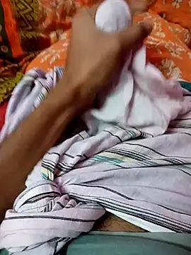 Snapshot of riyajfuckboy chatting on 02/06/25, 03:41 riyajfuckboy online show from 02/06/25, 03:41