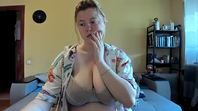 LillyDepp online show from 04/30/26, 01:50