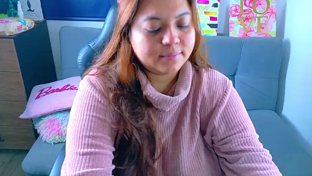 Snapshot of Rebeca_charme21 chatting on 02/03/26, 11:15 Rebeca charme21 online show from 02/03/26, 11:15