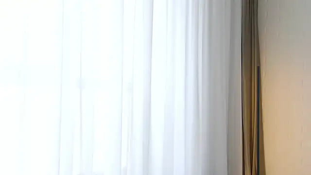 Snapshot of CherryJ_ chatting on 09/19/25, 07:21 CherryJ online show from 09/19/25, 07:21