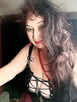 GypsyEsmeralda online show from 12/25/24, 06:09