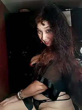 GypsyEsmeralda online show from 01/01/25, 05:44