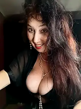 GypsyEsmeralda online show from 01/04/25, 09:20