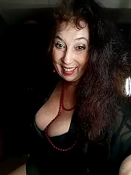 GypsyEsmeralda online show from 01/17/25, 03:32