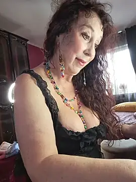 GypsyEsmeralda online show from 04/26/26, 07:17