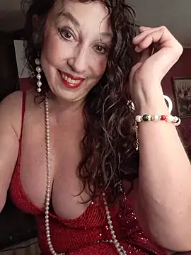 GypsyEsmeralda online show from 06/04/26, 06:41
