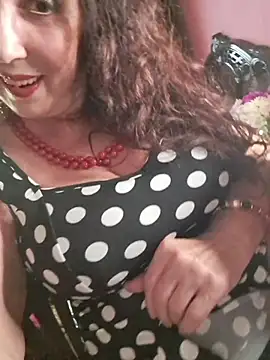 GypsyEsmeralda online show from 06/15/26, 03:25