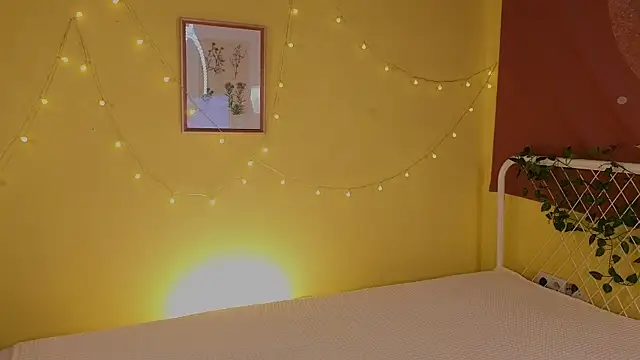 Snapshot of cherry_lea chatting on 10/02/25, 05:42 cherry lea online show from 10/02/25, 05:42