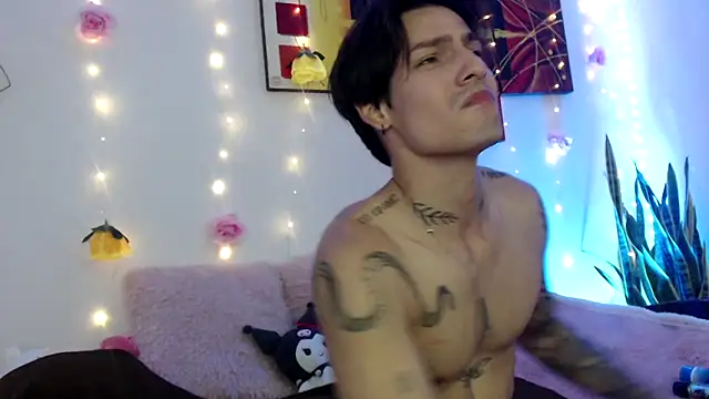 Apolo Hidalgo01 online show from 12/04/24, 03:43
