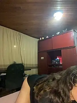 Andi9  online show from 09/26/25, 01:09