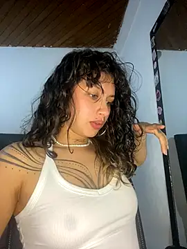 Andi9  online show from 10/23/25, 12:54