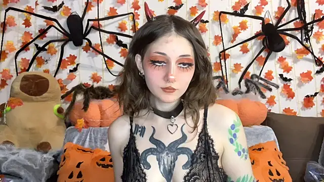 Snapshot of _Devill_Baby chatting on 10/05/25, 06:28  Devill Baby online show from 10/05/25, 06:28