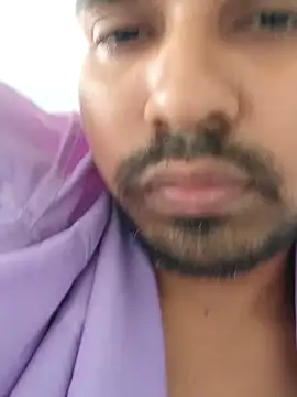 Snapshot of Hotrayyy chatting on 12/26/24, 10:48 Hotrayyy online show from 12/26/24, 10:48