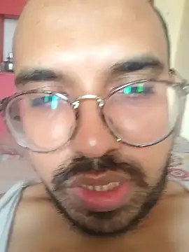 Snapshot of Hotrayyy chatting on 12/28/24, 07:22 Hotrayyy online show from 12/28/24, 07:22