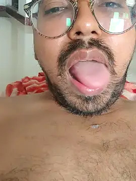 Snapshot of Hotrayyy chatting on 12/28/24, 10:25 Hotrayyy online show from 12/28/24, 10:25