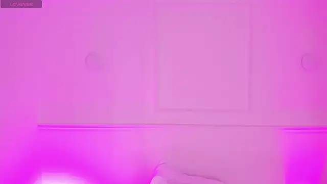 mary suarez online show from 10/12/25, 04:00