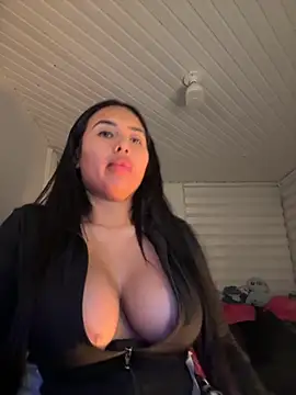 Snapshot of Anily_Lovely chatting on 11/09/25, 10:52 Anily Lovely online show from 11/09/25, 10:52