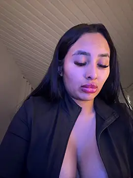 Snapshot of Anily_Lovely chatting on 01/05/26, 10:24 Anily Lovely online show from 01/05/26, 10:24