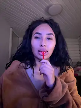 Snapshot of Anily_Lovely chatting on 06/06/26, 11:53 Anily Lovely online show from 06/06/26, 11:53