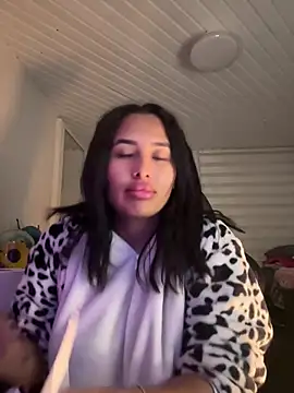 Anily Lovely online show from 07/09/26, 11:31