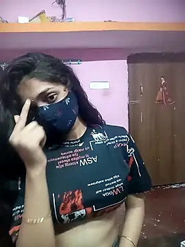 Snapshot of Cute-Simmi chatting on 12/23/24, 06:44 Cute-Simmi online show from 12/23/24, 06:44