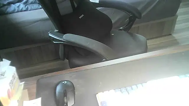 Ryan67533 online show from 11/01/25, 04:36