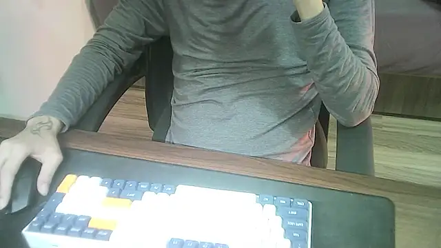 Snapshot of Ryan67533 chatting on 02/01/26, 11:20 Ryan67533 online show from 02/01/26, 11:20