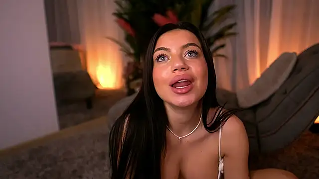 EsmeeLuv online show from 03/12/25, 03:57