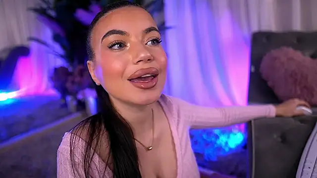 EsmeeLuv online show from 03/20/25, 09:59