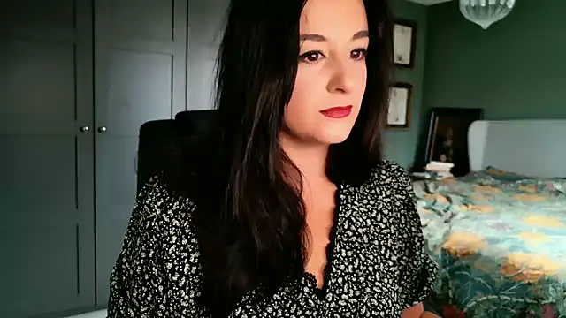 Snapshot of flatwhite0 chatting on 09/17/25, 09:44 flatwhite0 online show from 09/17/25, 09:44