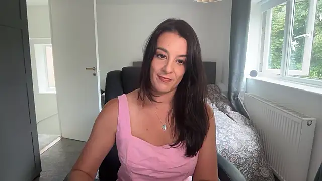 flatwhite0 online show from 07/28/26, 02:13