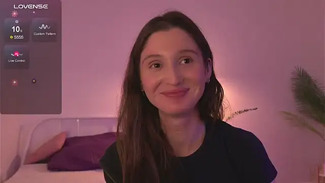 Snapshot of tender_babyy chatting on 09/21/25, 01:46 tender babyy online show from 09/21/25, 01:46