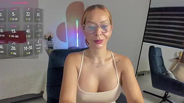 AvaCollinss online show from 10/03/25, 12:02