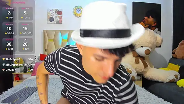 Snapshot of patrick_sanzz chatting on 09/26/25, 07:56 patrick sanzz online show from 09/26/25, 07:56