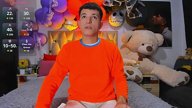 Snapshot of patrick_sanzz chatting on 10/26/25, 08:15 patrick sanzz online show from 10/26/25, 08:15