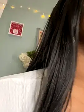 Snapshot of ebonycatlisaaaalime chatting on 10/05/25, 06:06 ebonycatlisaaaalime online show from 10/05/25, 06:06