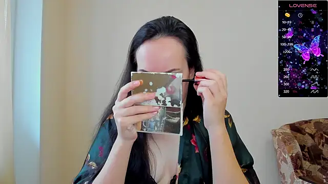 Sabrina Lavv online show from 10/12/25, 07:07