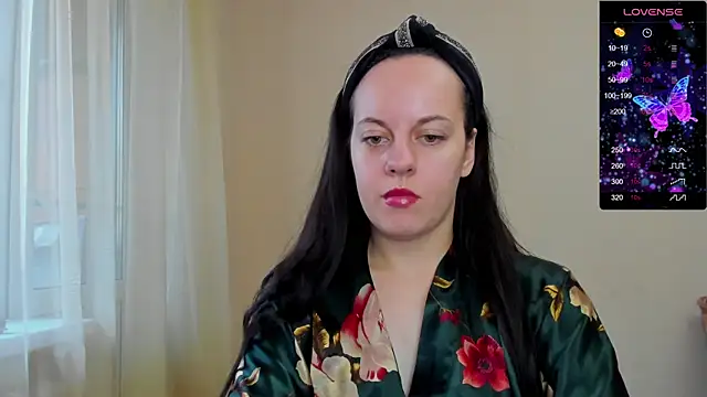 Sabrina Lavv online show from 10/21/25, 08:26