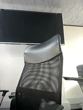 Amy Kiitty  online show from 06/10/26, 01:43
