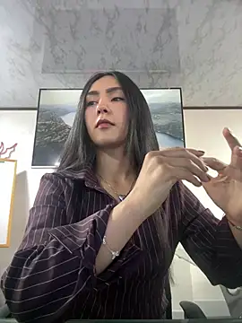 Amy Kiitty  online show from 07/17/26, 02:13