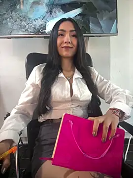 Amy Kiitty  online show from 07/28/26, 04:39