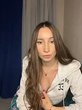 viviandaimond1 online show from 12/13/24, 04:16
