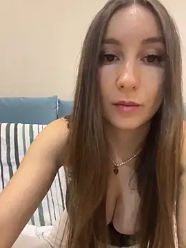 viviandaimond1 online show from 01/04/25, 05:05