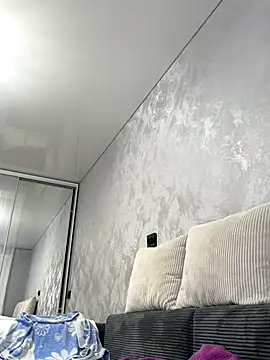 Snapshot of viviandaimond1 chatting on 11/14/25, 09:41 viviandaimond1 online show from 11/14/25, 09:41