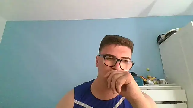Snapshot of sorolla12 chatting on 02/15/26, 12:36 sorolla12 online show from 02/15/26, 12:36