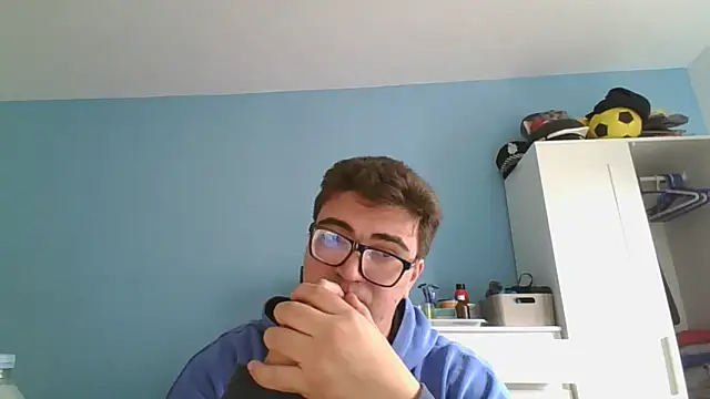 Snapshot of sorolla12 chatting on 03/14/26, 02:55 sorolla12 online show from 03/14/26, 02:55